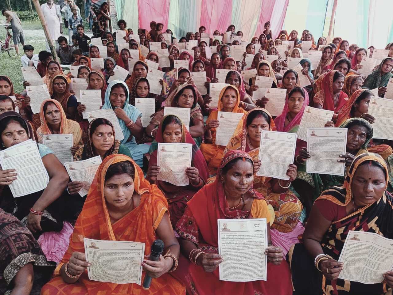 महिलाओं में बढ़ रहा आत्मविश्वास, व्यक्त कर रही हैं अपनी आकांक्षाएं