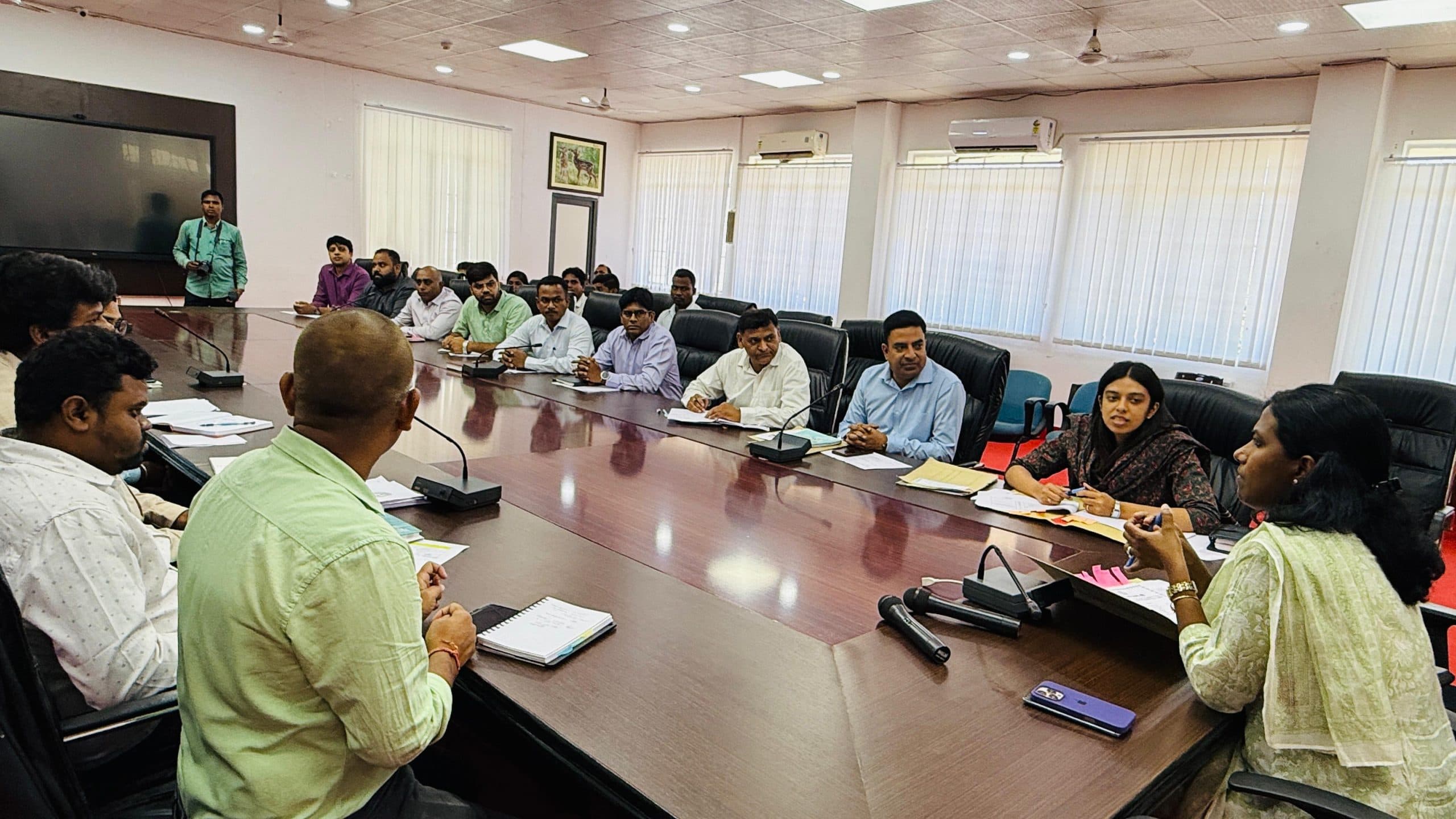 नियमित रूप से जलापूर्ति सुनिश्चित करें