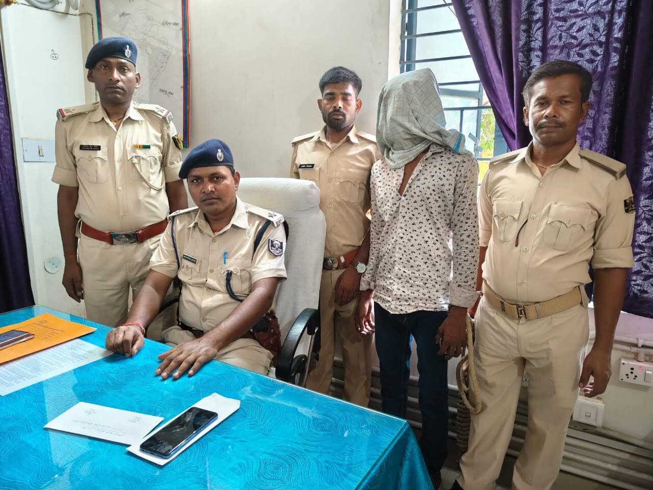 Samastipur: लूट व फायरिंग मामले के आरोपी बटहा का विकास कुमार गिरफ्तार