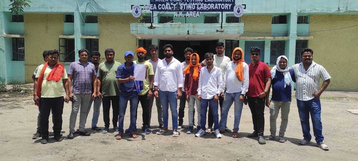 चालकों के वेतन के हिस्से डकार रहे ट्रक ओनर