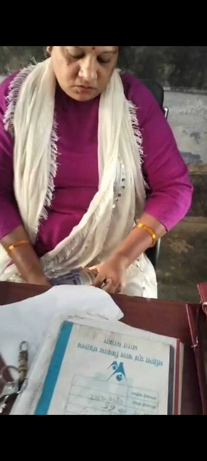 सीडीपीओ कार्यालय में पैसा उगाही का वीडियो वायरल