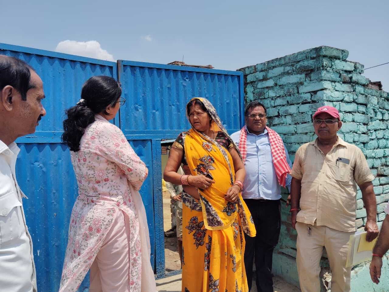 संदेश विस के मतदान केंद्रों पर पंजीकरण व विलोपन कार्य हुआ भौतिक सत्यापन