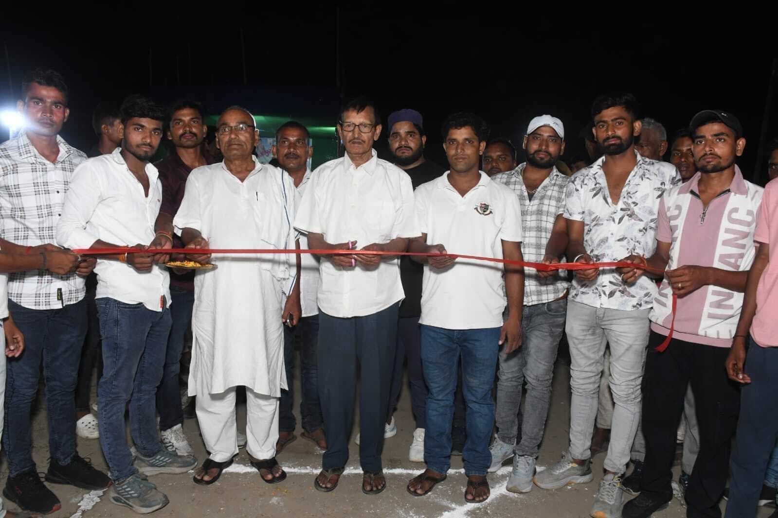 विधायक ने नाइट एमपीएल के किया उद्घाटन