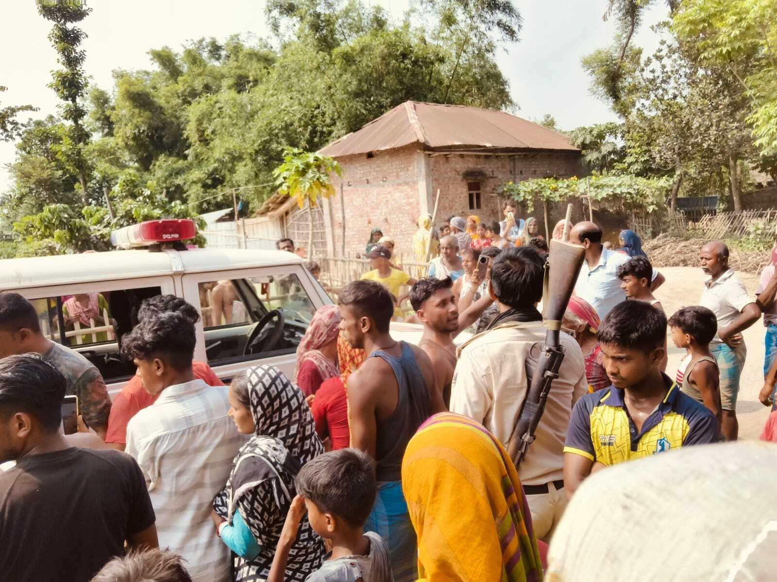 छिनतई कांड के फरार अभियुक्त तफेजुल को गिरफ्तार नहीं कर पायी आजमनगर पुलिस