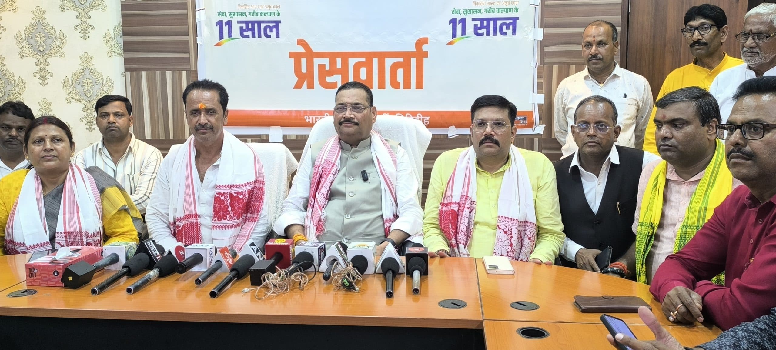 Giridih News :उपलब्धियों से भरा है मोदी सरकार का कार्यकाल : दीपक प्रकाश