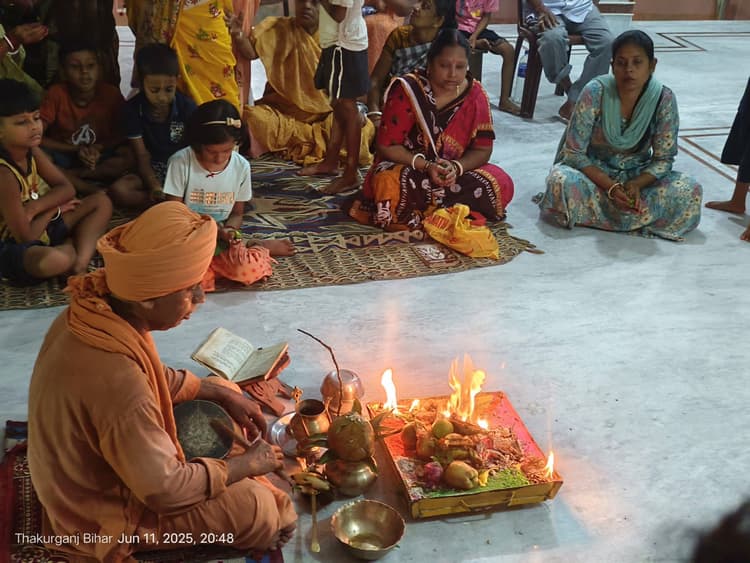 ज्येष्ठ पूर्णिमा पर हिंदू मिलन मंदिर में विशेष पूजा