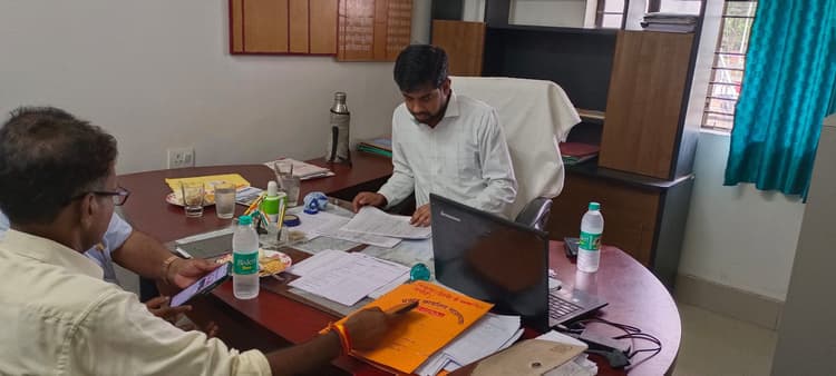 महादलित टोले में लगा विशेष विकास शिविर