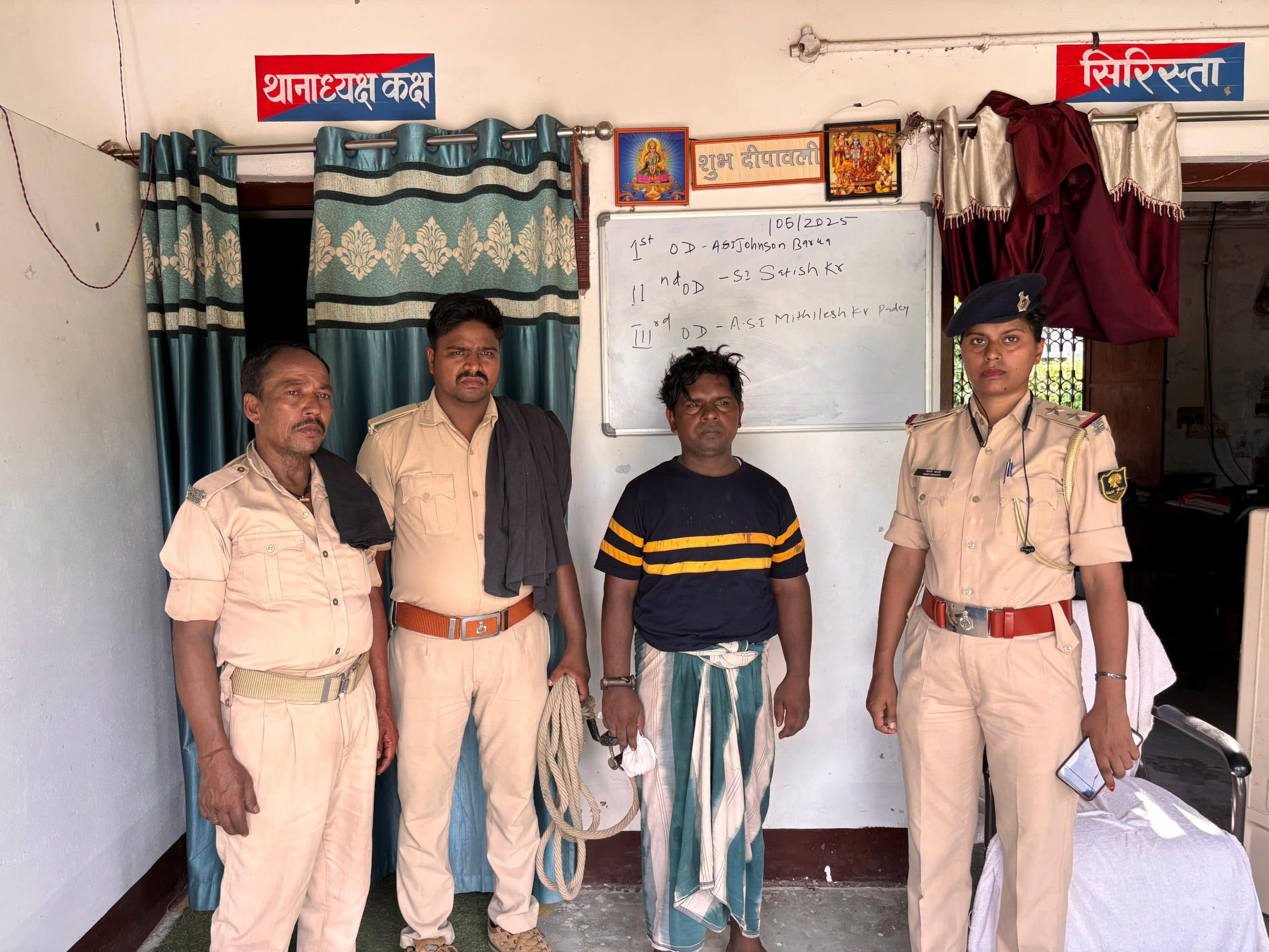 102.35 ग्राम स्मैक के साथ तस्कर गिरफ्तार