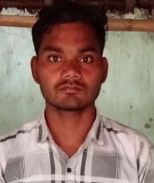 ट्रक से कुचलने से बाइक सवार एक युवक की मौत, एक घायल