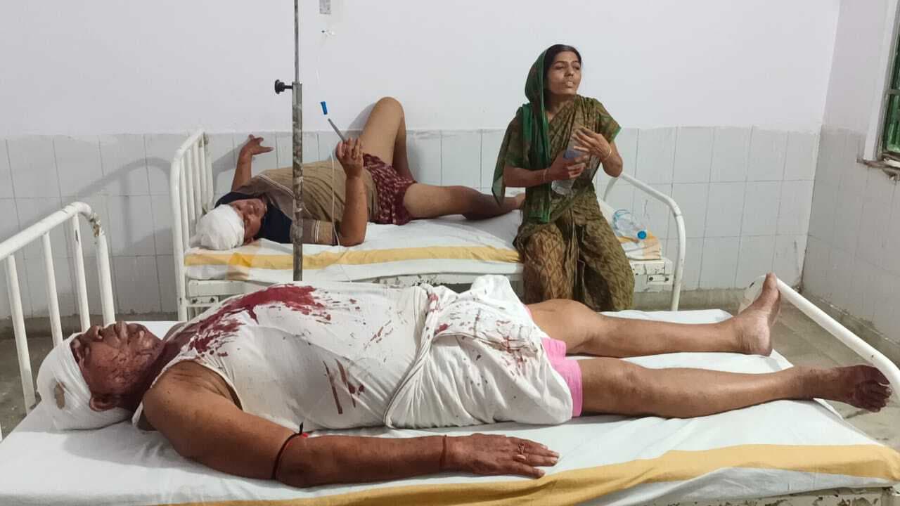 बंटवारा विवाद में दो पक्षो के बीच मारपीट, तीन गंभीर, रेफर