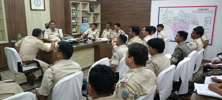 Bokaro News : क्राइम मीटिंग में एसडीपीओ ने दिये कई निर्देश