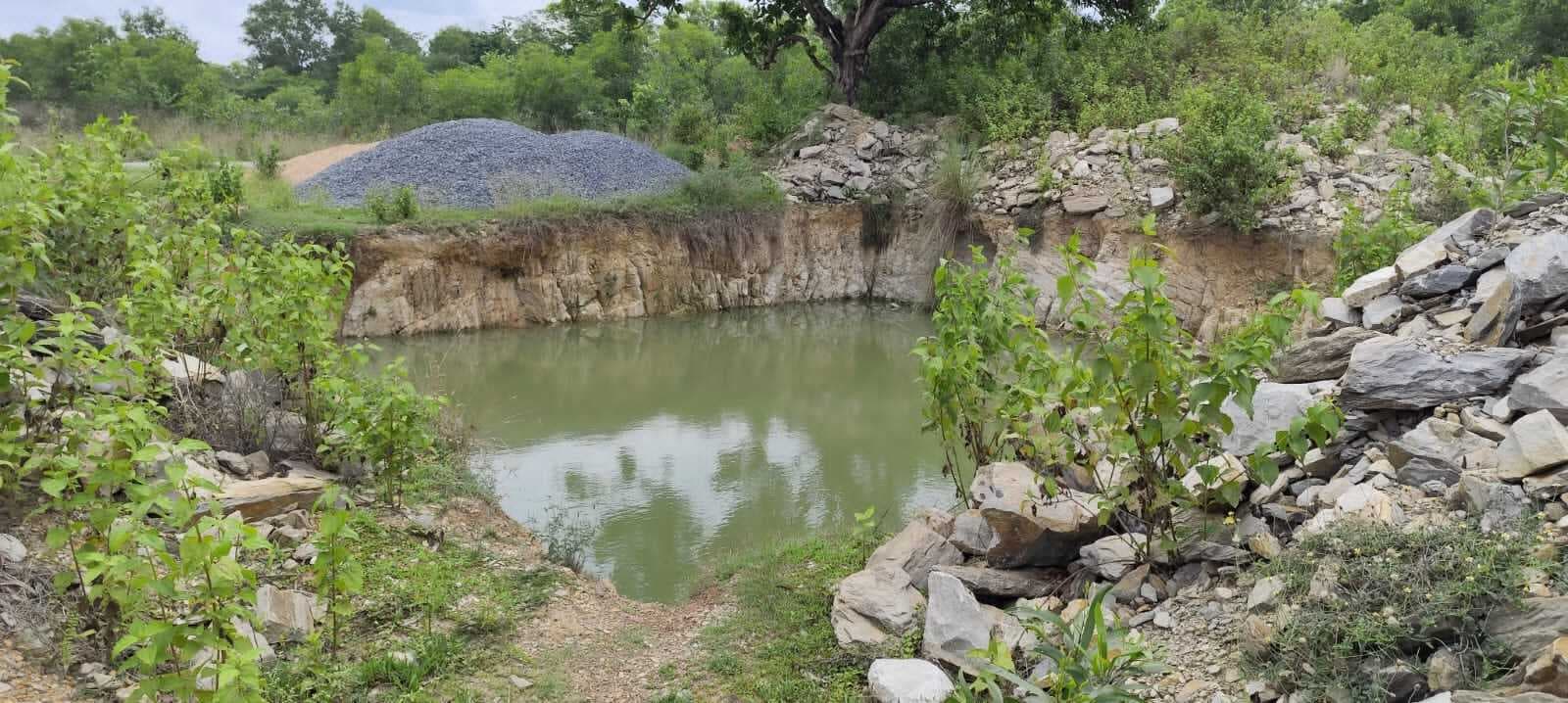 East Singhbhum News : लोगों को नहीं मिल रहा पानी, विभाग के खिलाफ आक्रोश