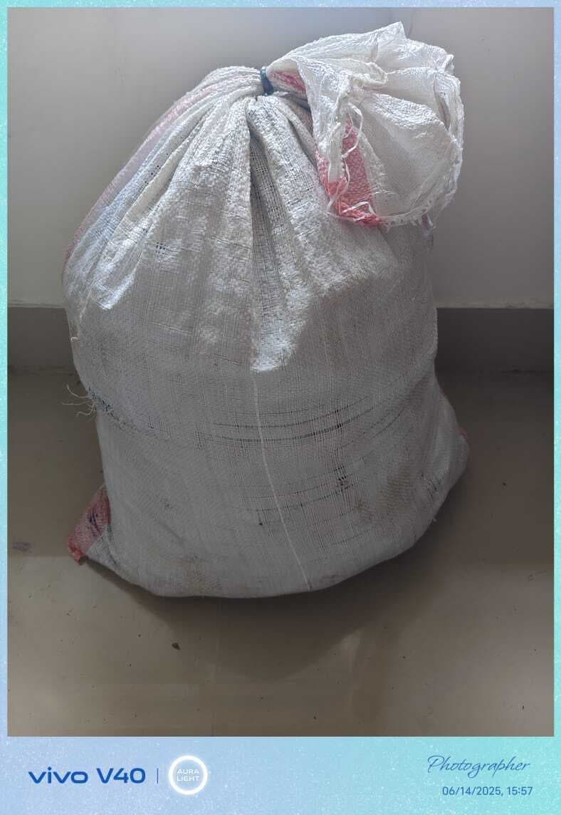 15.400 किलो गांजा बरामद, तस्कर फरार