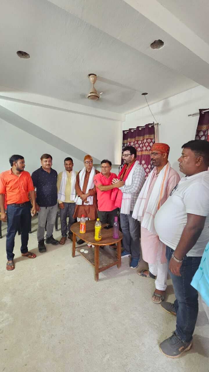 संगठन  की मजबूती पर की चर्चा