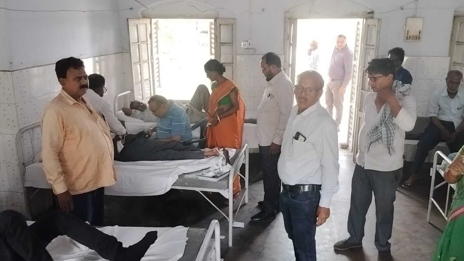 Giridih News :मोटर पंप निकालने में रस्सा टूटा, पांच कर्मी घायल