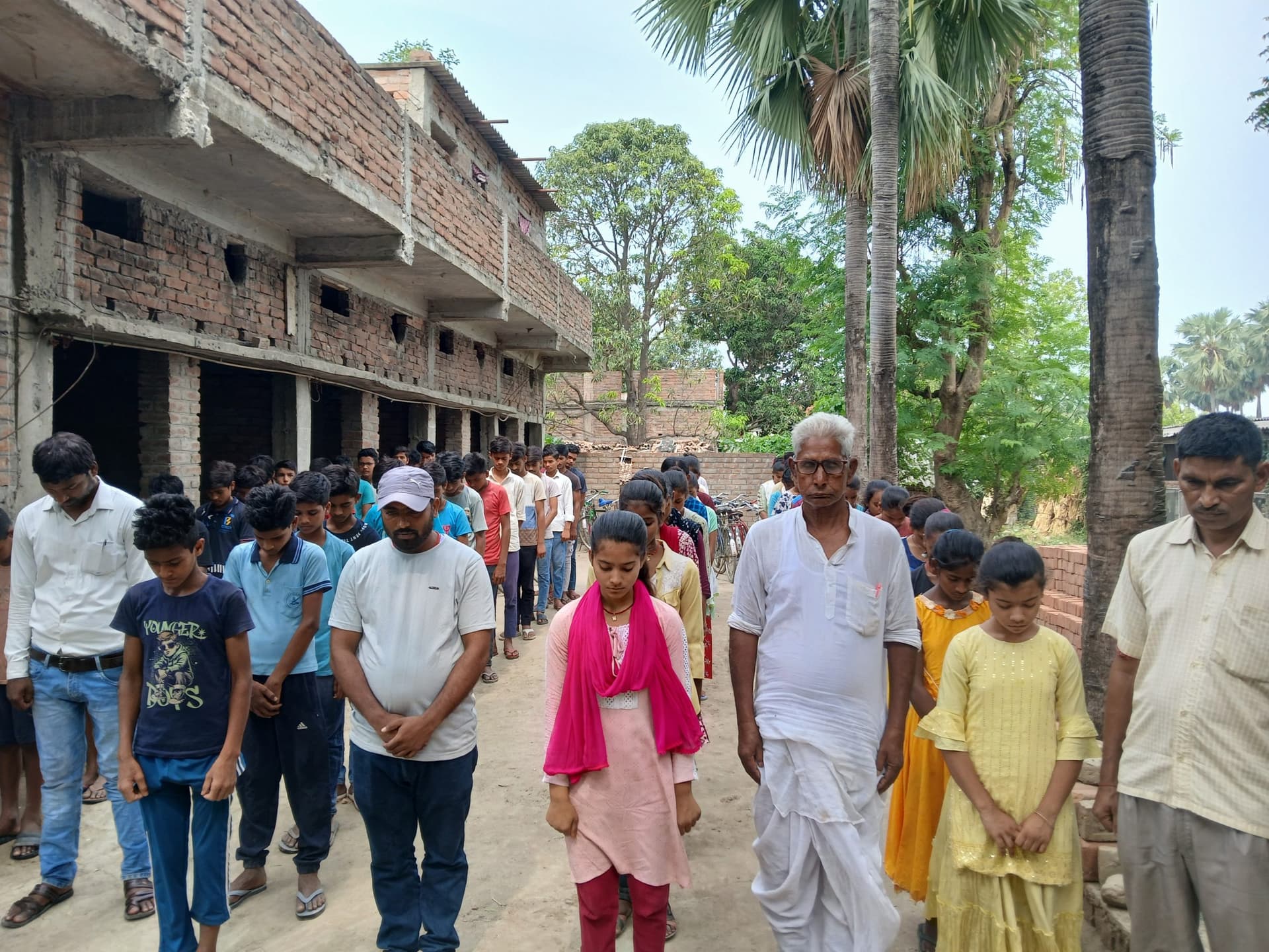 Samastipur News:विमान दुर्घटना में मारे गये लोगों को दी गयी श्रद्धांजलि