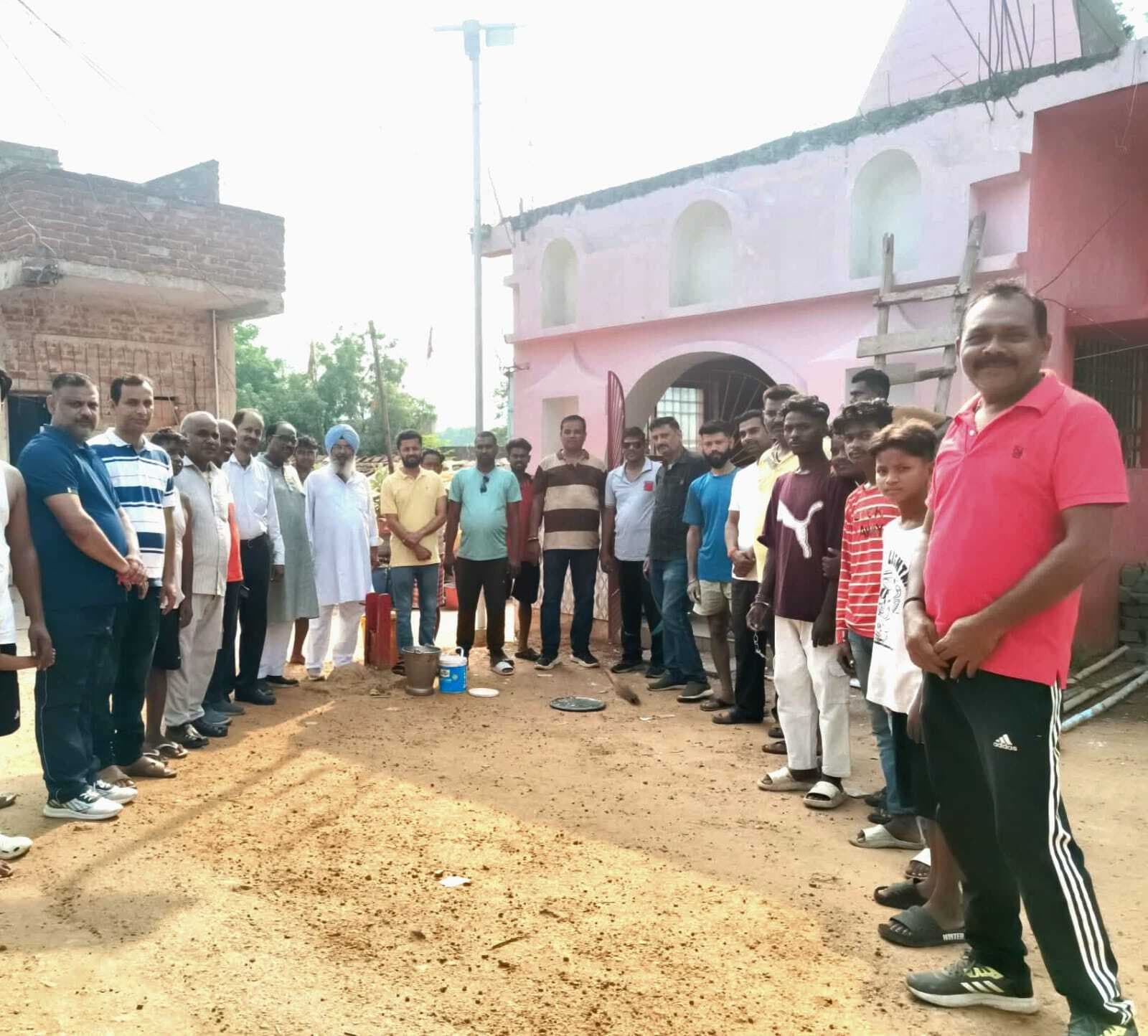Jamshedpur news. उलीडीह में जदयू ने चलाया संपर्क- समस्या- समाधान अभियान