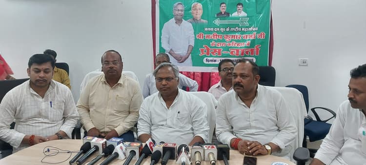 मुख्यमंत्री नीतीश कुमार ने अपने 20 वर्षों के कार्यकाल में हर क्षेत्र में किया विकास, मनीष वर्मा