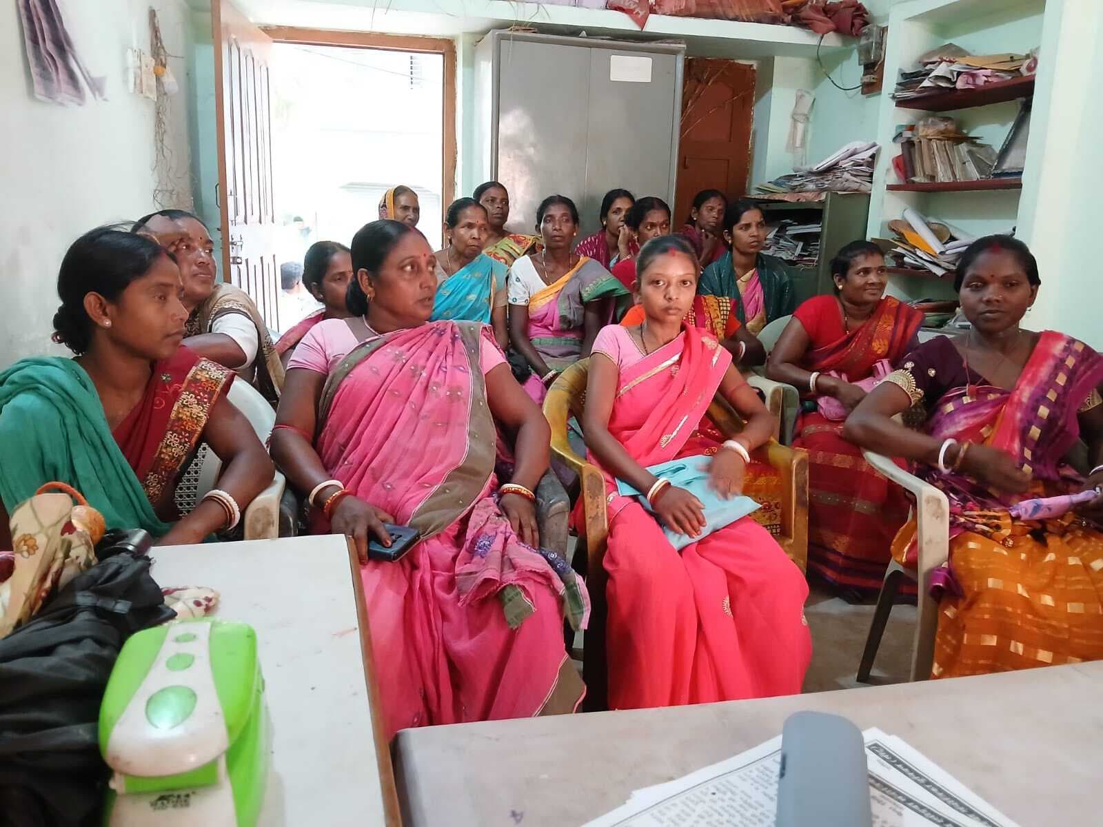 मजदूर संगठनों ने नौ जुलाई को राष्ट्रव्यापी हड़ताल को सफल बनाने का किया आह्वान