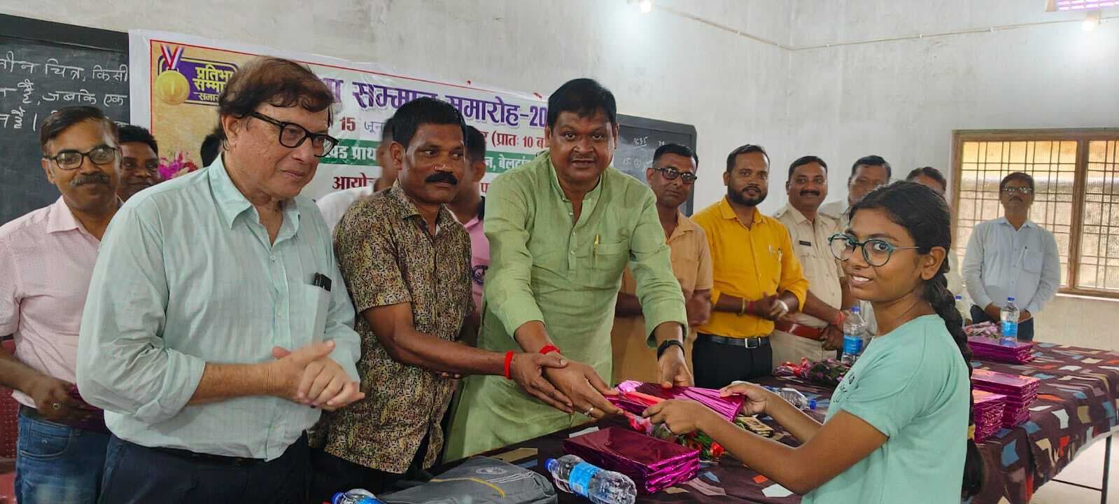 East Singhbhum News : लक्ष्य तय कर तैयारी करने वाले की सफलता निश्चित : राजकुमार सिंह