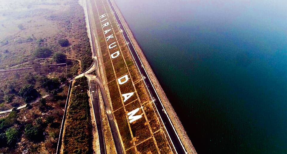 Sambalpur News: हीराकुद डैम से इस बार खेती के लिए विलंब से छोड़ा जायेगा पानी