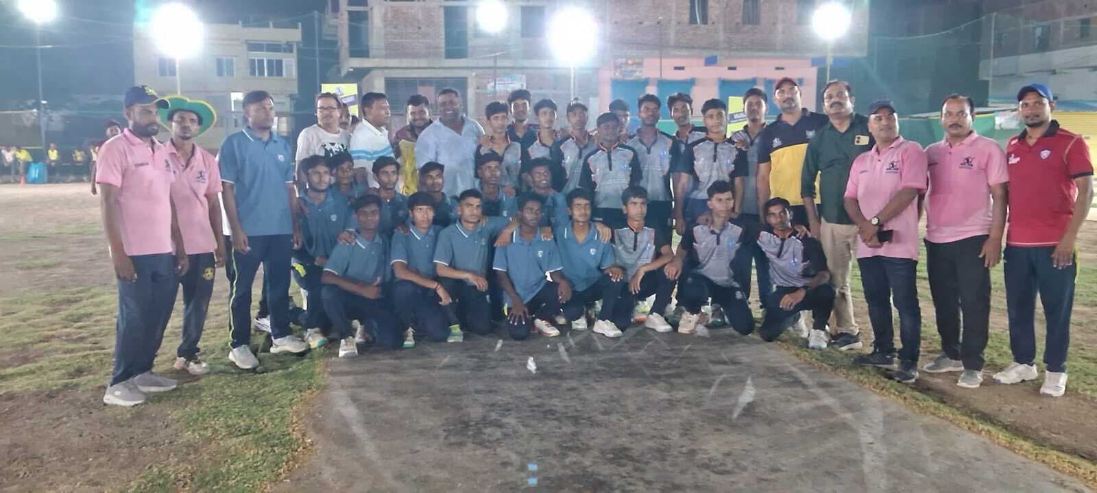 एबी रॉयल्स व एबी चैलेंजर्स की धमाकेदार जीत