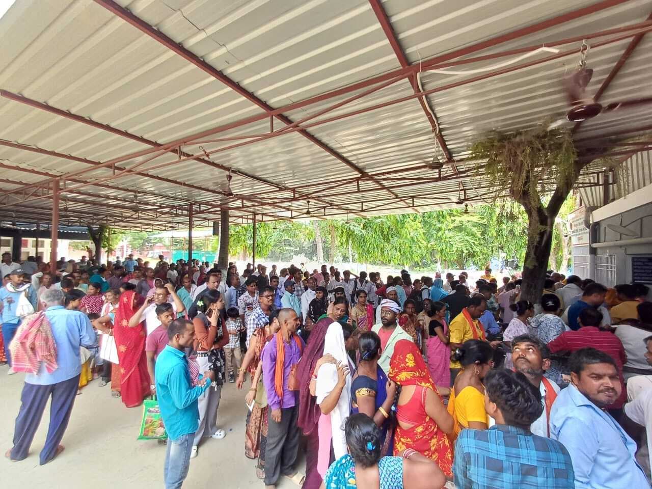 गर्मी और उमस से चर्म रोग की चपेट में आ रहे रहे लोग