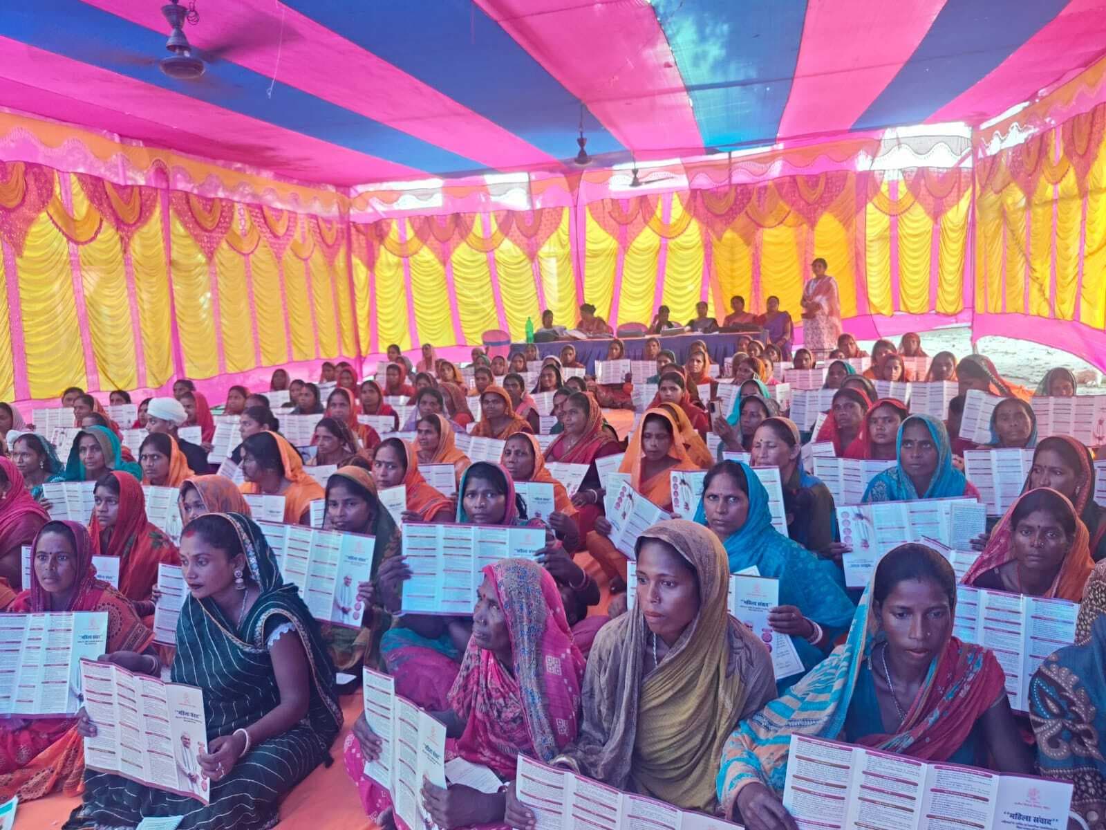 महिला संवाद: जिले के 15 प्रखंड में महिला संवाद कार्यक्रम संपन्न