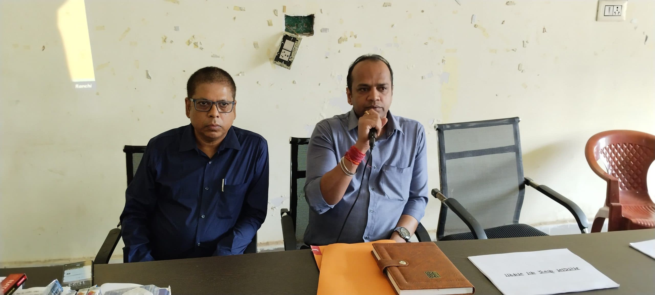 बीएलओ को बूथ का नजरी नक्शा बनाने का मिला प्रशिक्षण