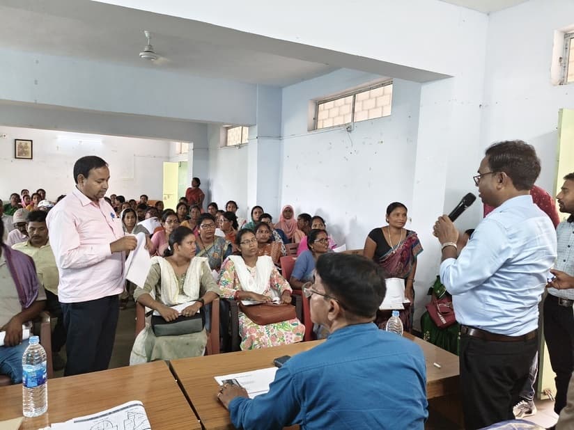 बारीकी से बनायें नजरी नक्शा : एसडीओ