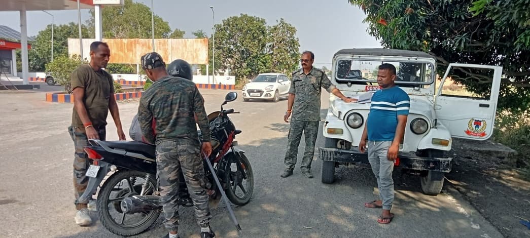 ठाकुरगंगटी पुलिस ने चलाया वाहन जांच अभियान