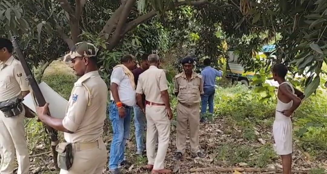 बगीचा में मिला युवक का शव, हत्या की आशंका