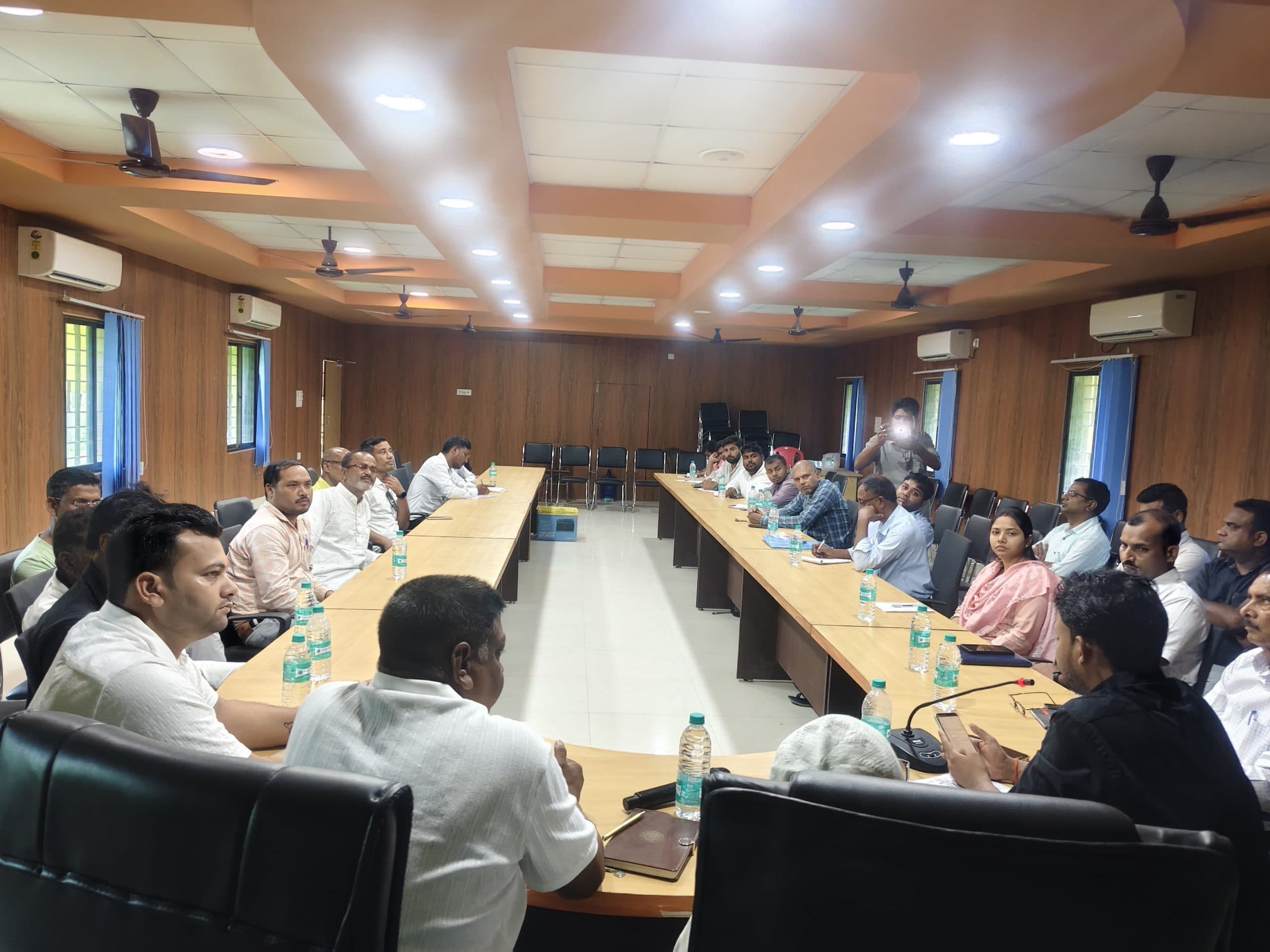 20 सूत्री की बैठक में जनसमस्या पर मंत्रणा