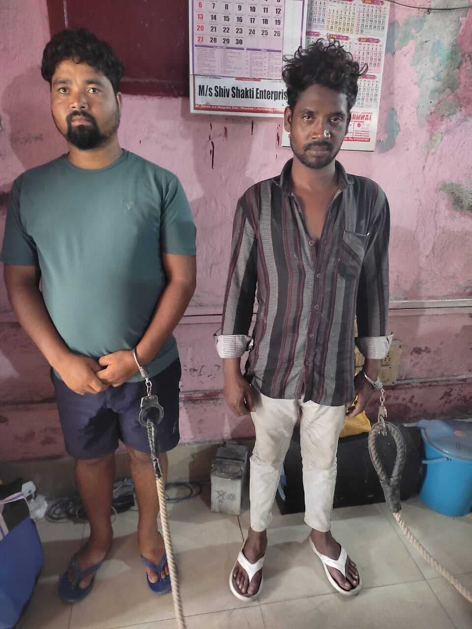 Dhanbad News : अंतरप्रांतीय बाइक चोर गिरोह का उद्भेदन, झालदा से चोरी की बाइक के साथ युवक पकड़ाया