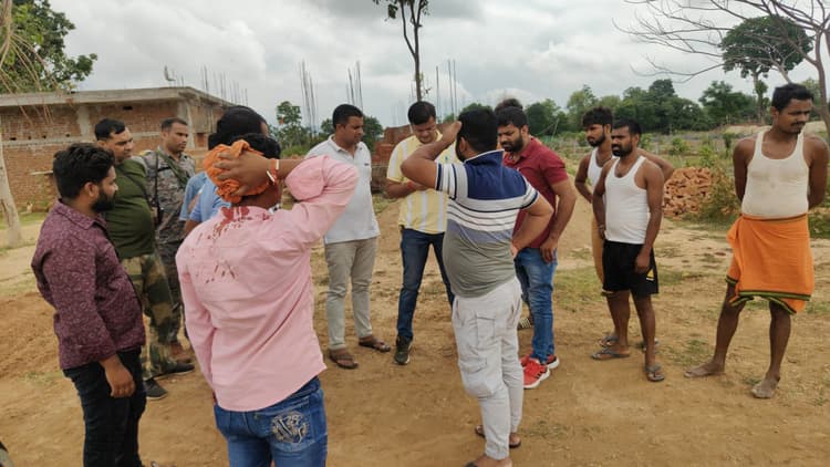 बाइक सवार नकाबपोश बदमाशों ने सीएसपी संचालक से की 4.80 लाख की लूट, जांच में जुटी पुलिस