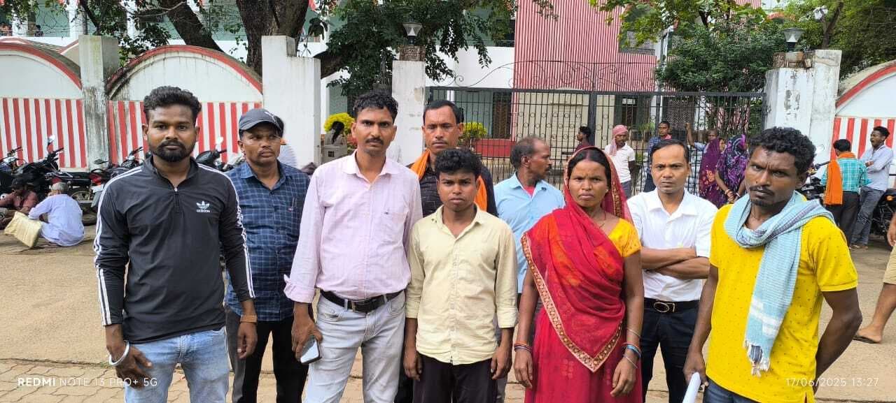 शिक्षक की पत्नी ने कोर्ट में परिवाद दायर किया, साजिश के तहत हत्या की आशंका