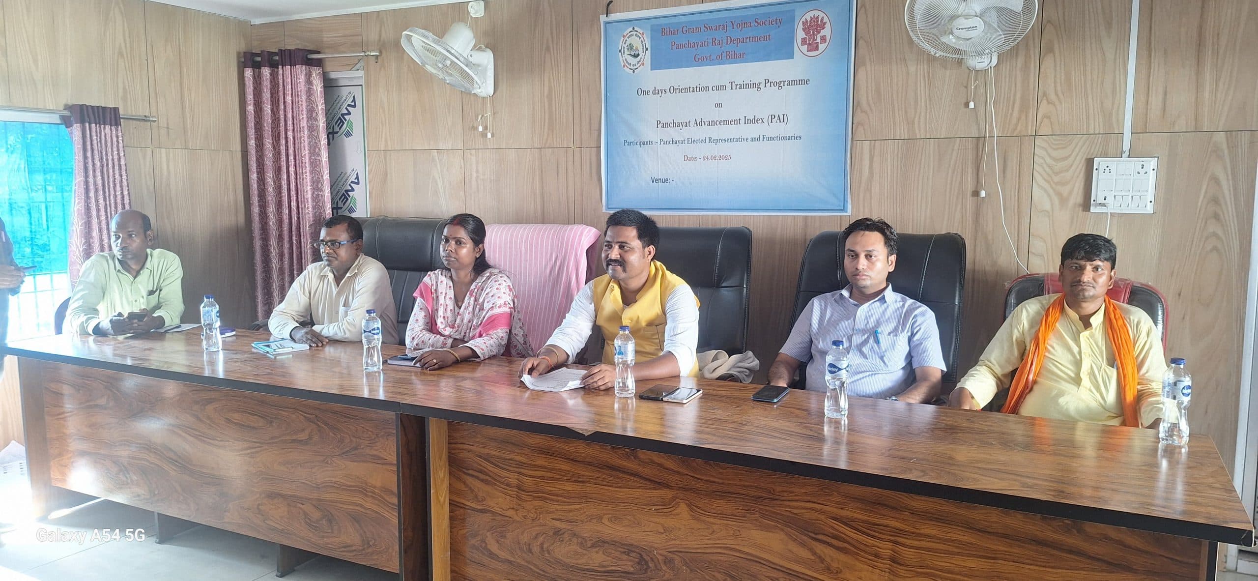 किसानों को ससमय मिले कृषिगत योजनाओं की जानकारी