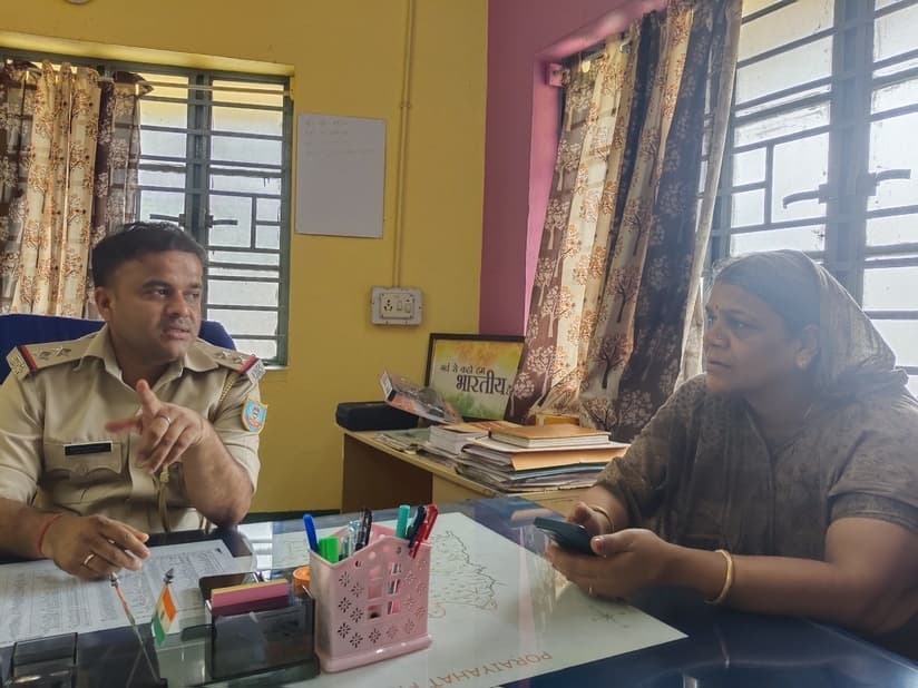 मुखिया से आपत्तिजनक टिप्पणी के मामले में वार्ड सदस्य पर मामला दर्ज, जांच में जुटी पुलिस