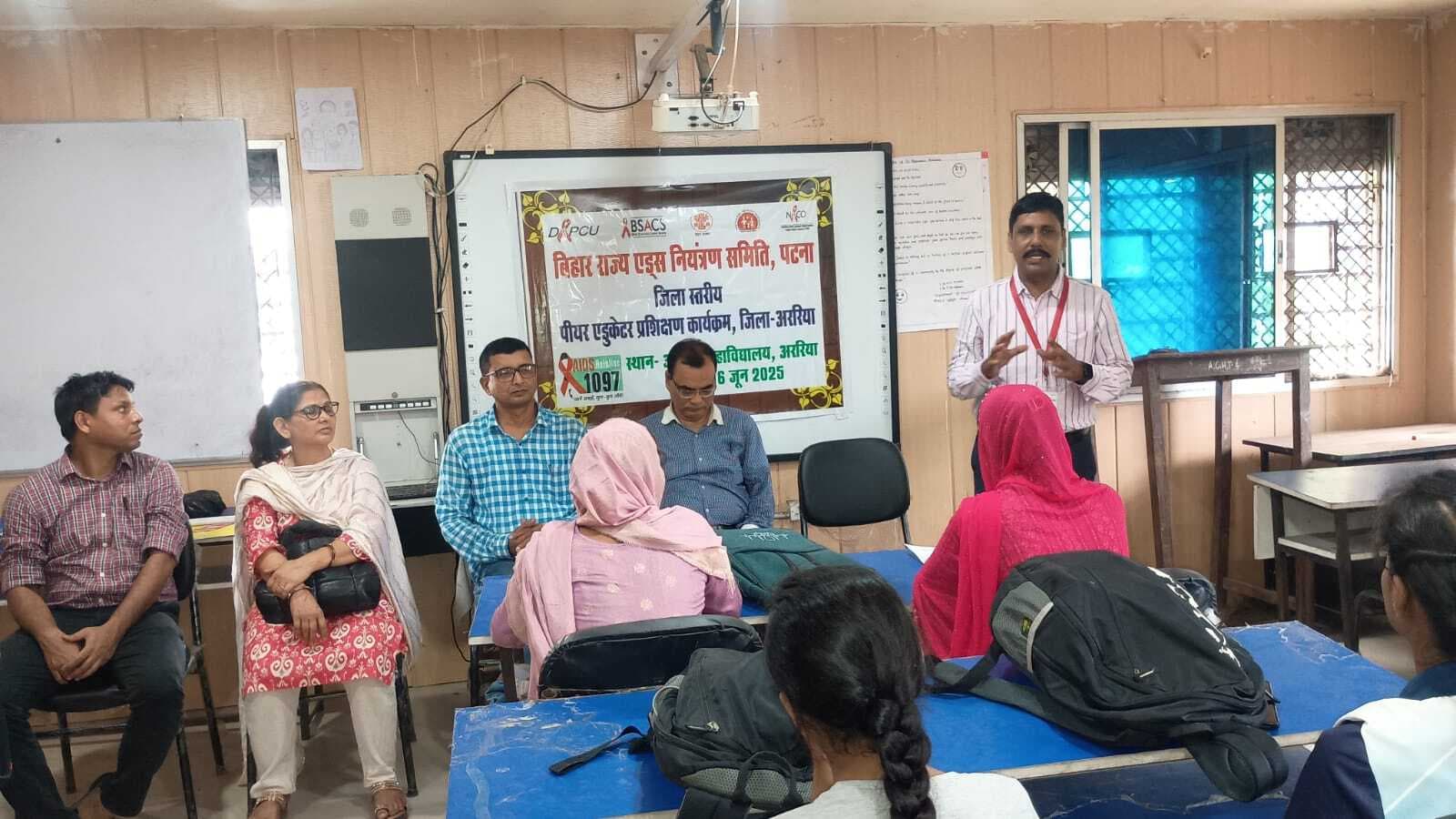 संभावित बाढ़ से निबटने के लिए जरूरी तैयारियों को करें पूर्ण : डीएम