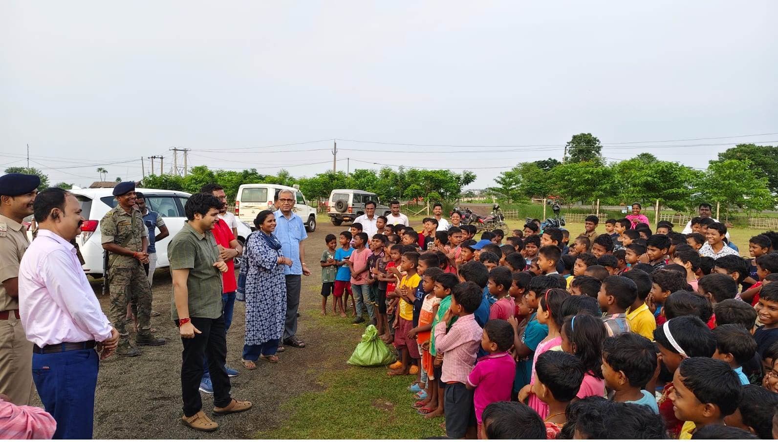बच्चों के विकास में समाज की सामूहिक भागीदारी जरूरी : डीसी