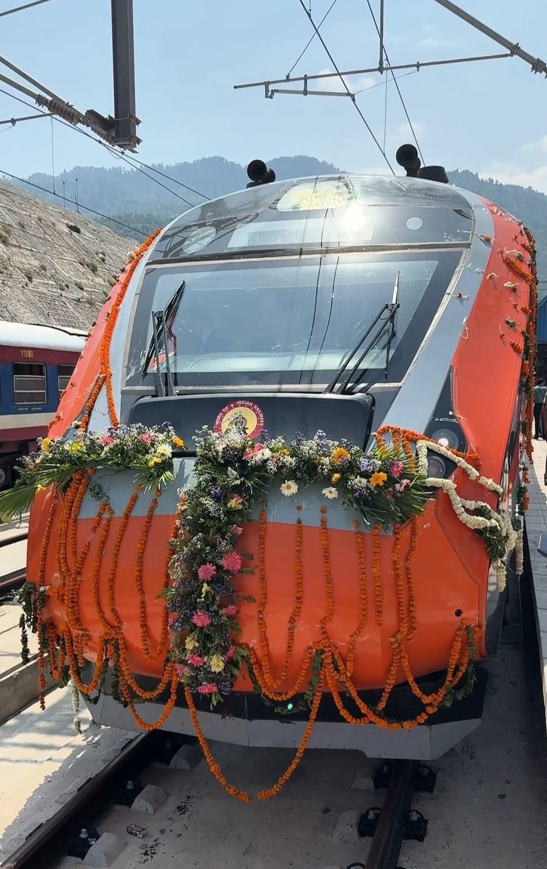 Motihari : पटना वाया मोतिहारी-गोरखपुर 20 जून को दौड़ेगी वंदे भारत