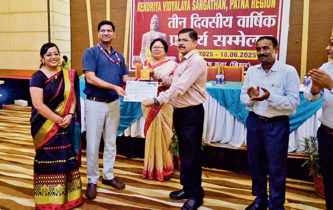 Gaya News : केवी के शिक्षकों ने प्रबंधन और शिक्षा में नेतृत्व के रोल को समझा