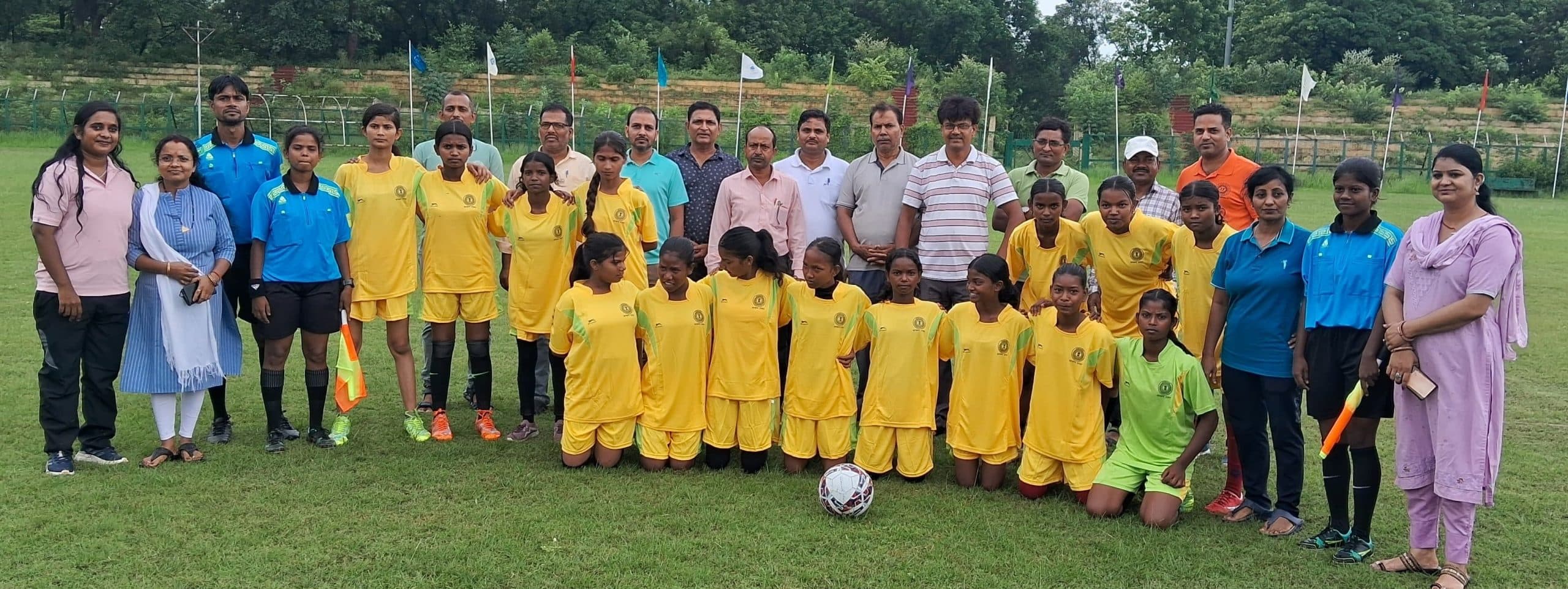 Bokaro News : राजकीय उच्च विद्यालय लकड़ाखंदा की टीम बनी विजेता