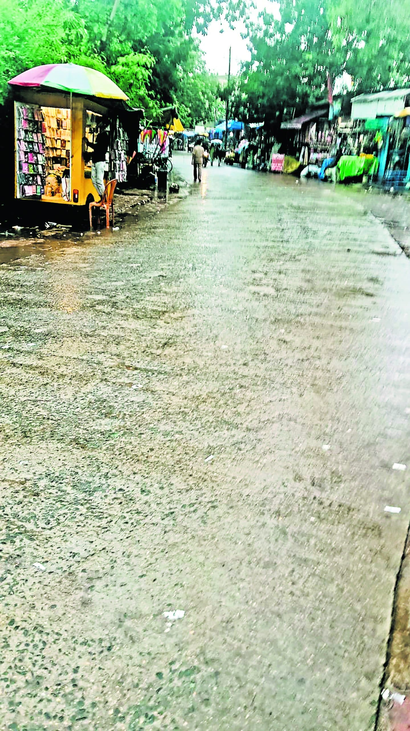 Chaibasa News : जिले में 48 मिमी बारिश हुई, बंदगांव में सर्वाधिक 140 मिमी व आनंदपुर में सबसे कम 20 मिमी