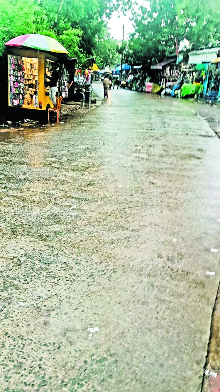 Chaibasa News : जिले में 48 मिमी बारिश हुई, बंदगांव में सर्वाधिक 140 मिमी व आनंदपुर में सबसे कम 20 मिमी