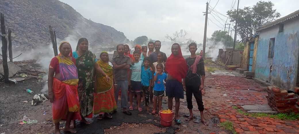 Dhanbad News : पुनर्वास की आस में घनुडीह हरिजन कॉलोनी के 50 घर