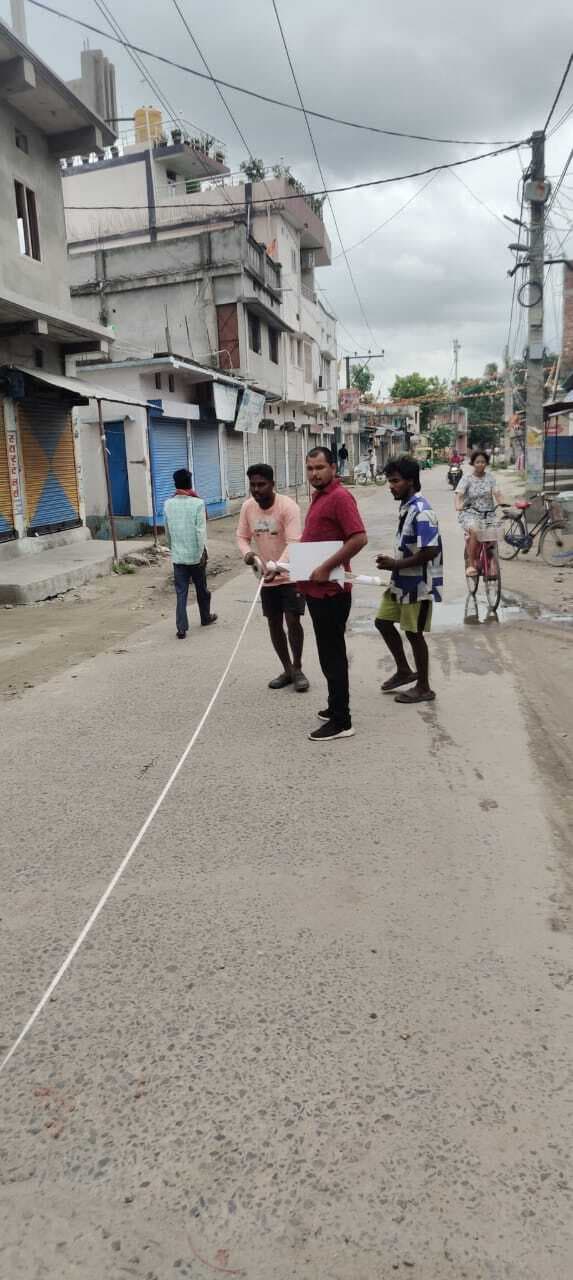 नाला निर्माण को ले की अतिक्रमित स्थलों की मार्किंग, अविलंब अतिक्रमण खाली करने का निर्देश