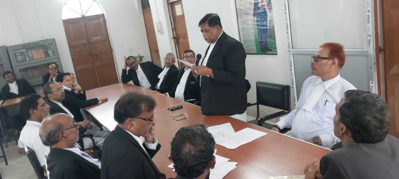 रेगुलर प्रैक्टिस नहीं करने वाले अधिवक्ताओं के लिए विजिलेंस कमेटी का गठन : अध्यक्ष