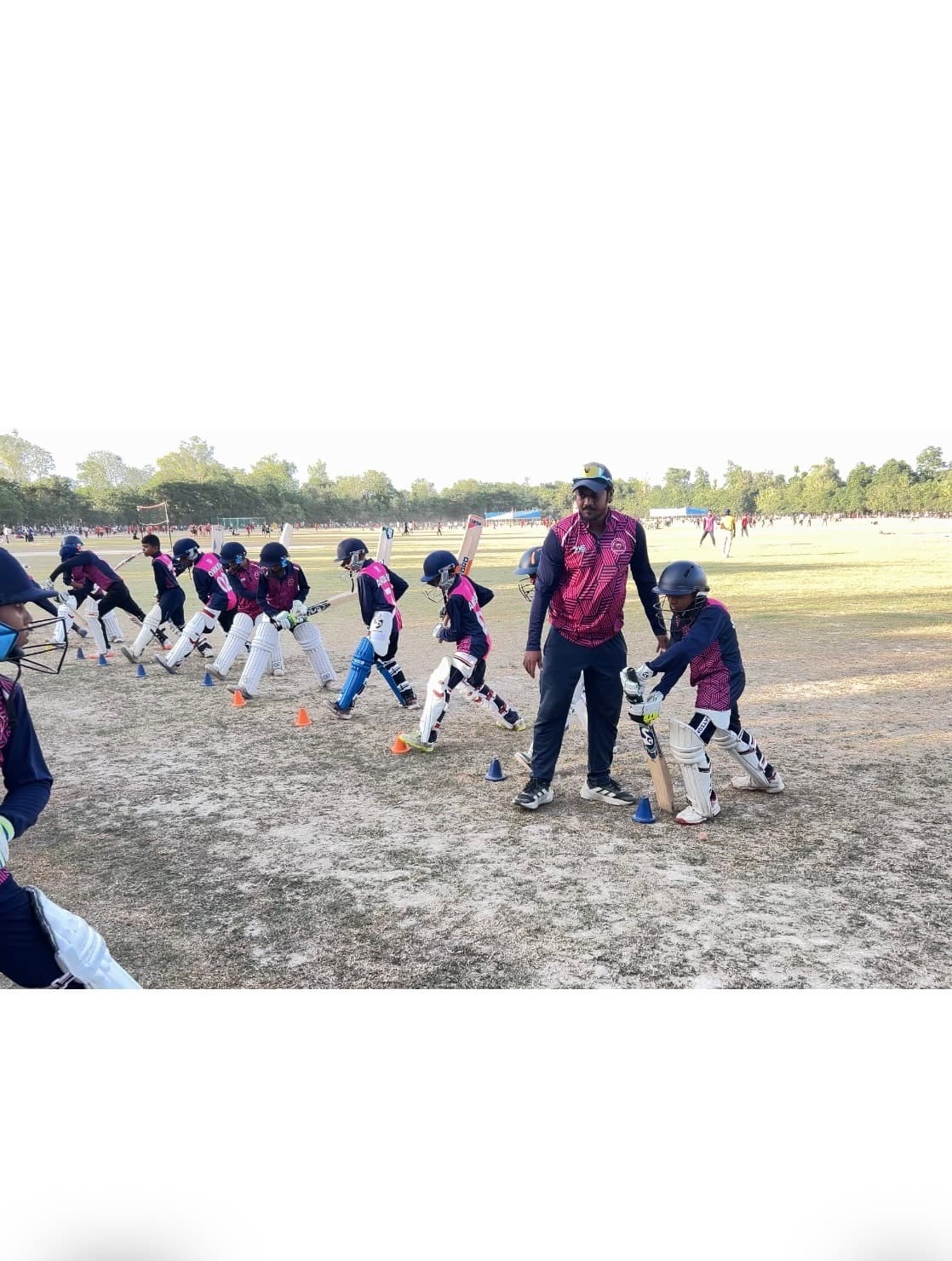 Motihari: गर्मी की परवाह नहीं, आंखों में है टीम इंडिया का सपना