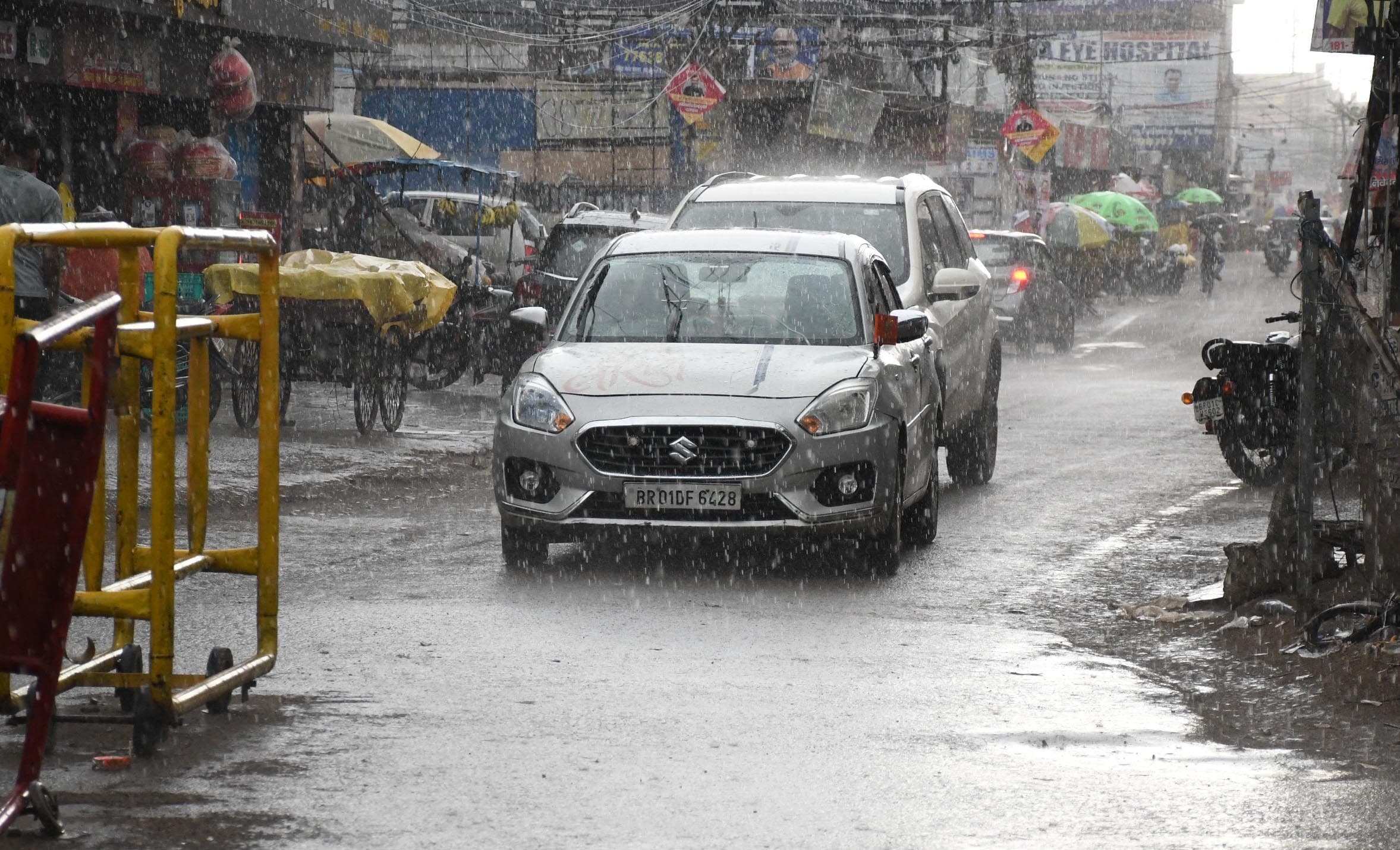 23 जून तक बारिश की संभावना, पटना में पूरे दिन रुक-रुक कर होती रही बारिश
